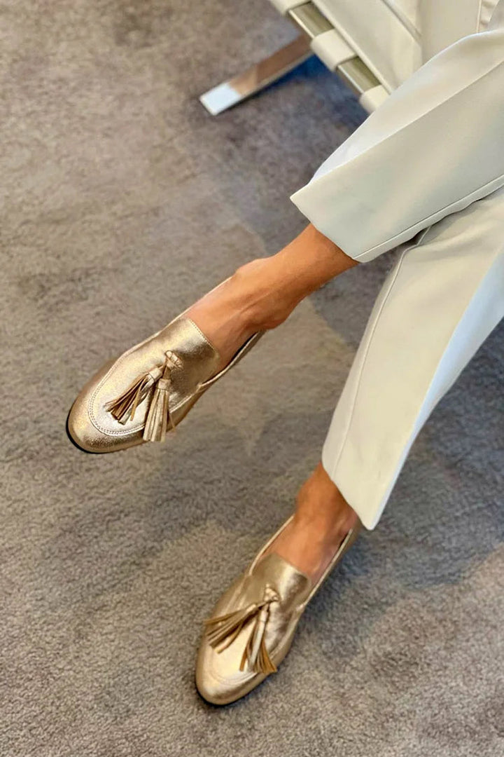GOLD MOCCASIN WITH TASSELS