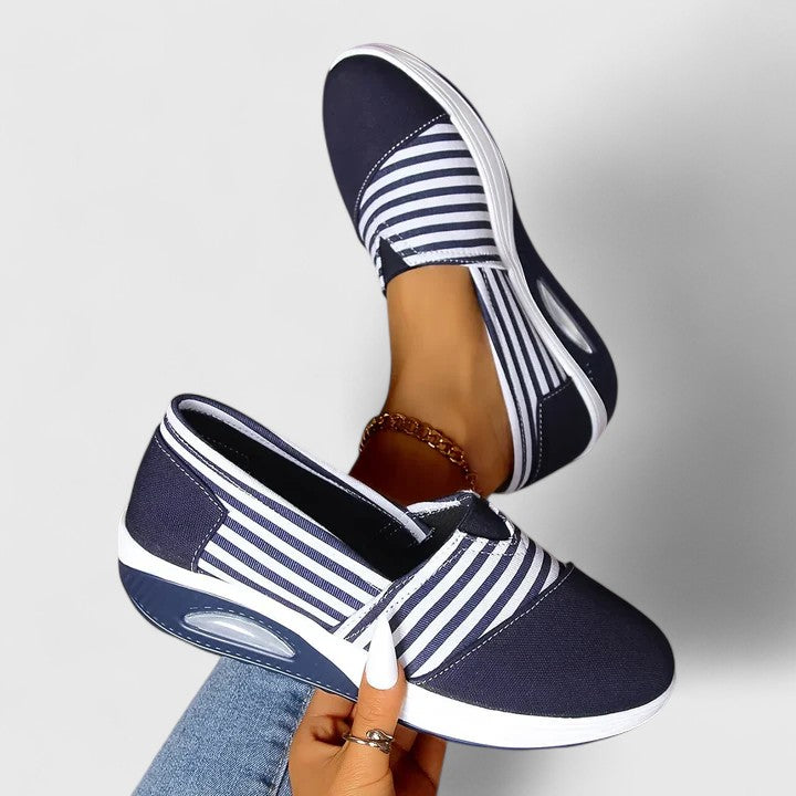ORLYNITHRA – ORTHOPEDIC SNEAKERS