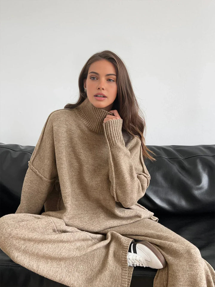 BB™ | Turtleneck Knit and Pants Set