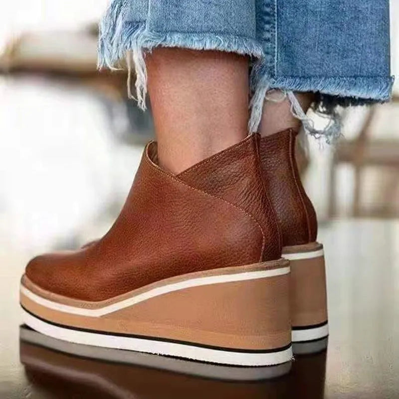 JEANNE – ORTHOPAEDIC WATERPROOF BOOTS