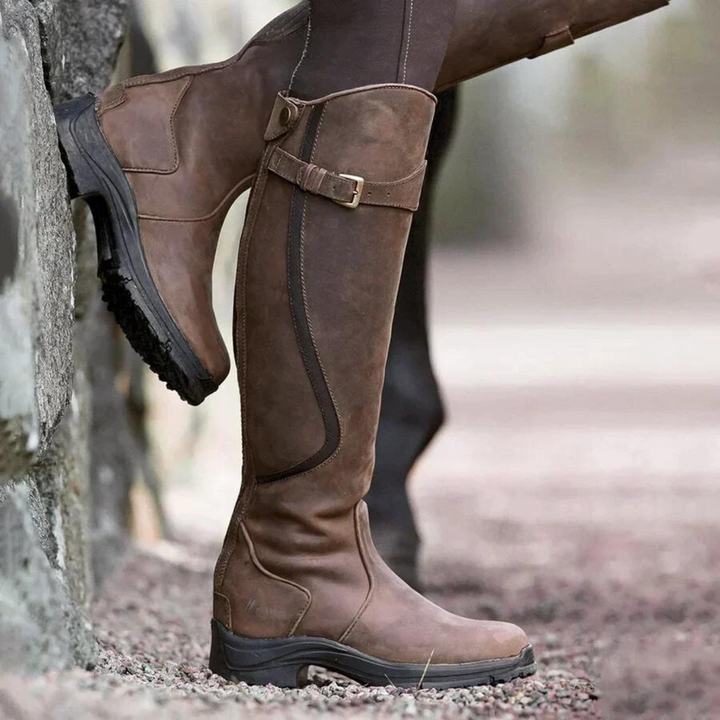 SAELA – STYLISH LEATHER BOOTS
