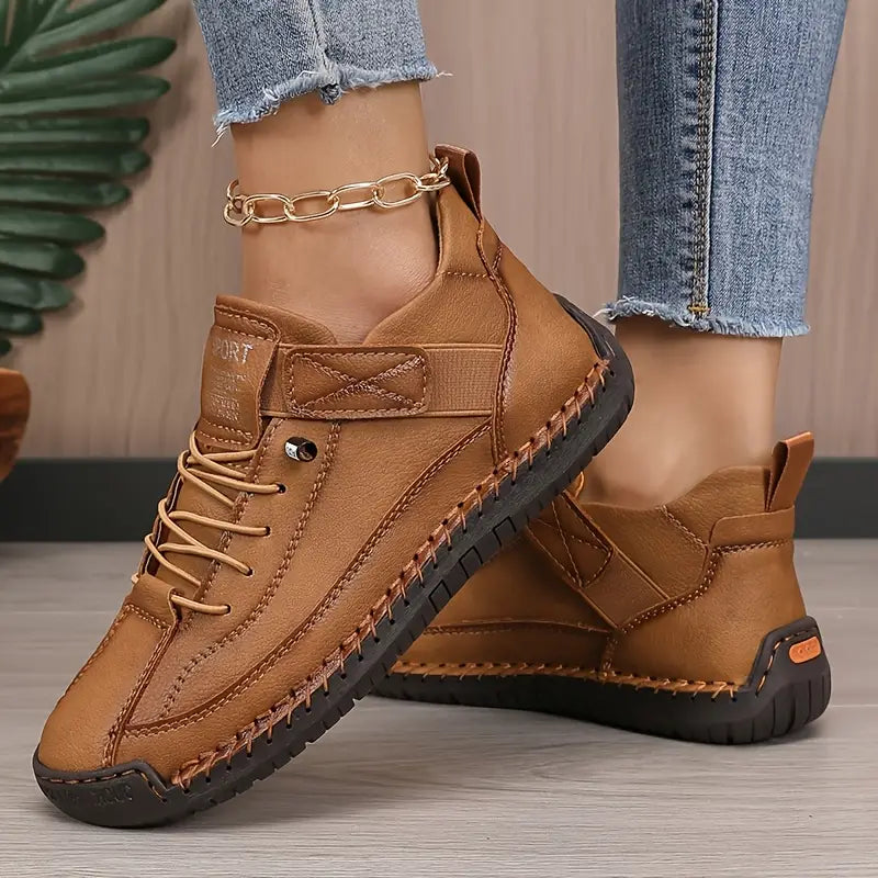 ELIANE – COMFORTABLE ORTHOPAEDIC SNEAKERS