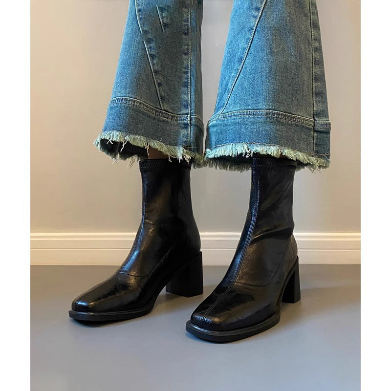 SQUARE-TOE BLOCK HEEL BOOTS
