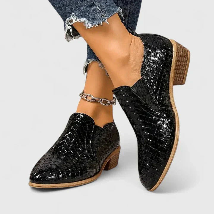 ARIVELLEA – ORTHOPEDIC SHOES